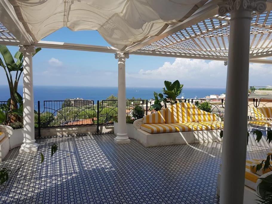 La Casa Di Giorgina Lägenhet Sorrento Exteriör bild